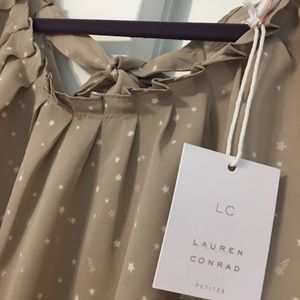 ✨🌟🌻HOST PICK🌻✨🌟NWT Lauren Conrad Blouse Petite